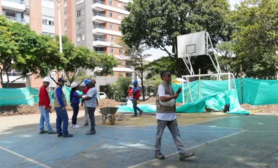 Alcaldía de Cali transforma cancha múltiple de Valle del Lili con inversión aproximada de 131 millones de pesos