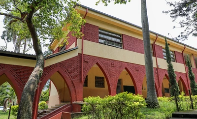 Alcaldía de Cali celebra los 202 años de Santa Librada publicando la  licitación para reforzar los bloques A y H
