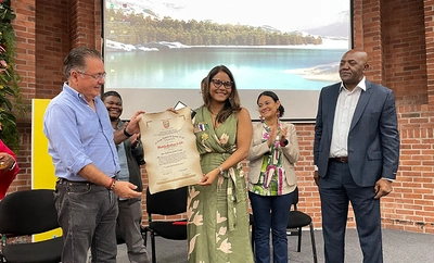 Ana Catalina Castro, directora de Jurídica Pública, recibe la Cruz de Oro en lanzamiento de la XIX versión de las fiestas de San Pacho en Cali