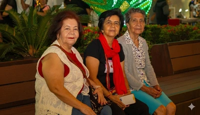 Cali vive un ‘Alumbrado Navideño’ seguro, inclusivo y lleno de amor por nuestros abuelos