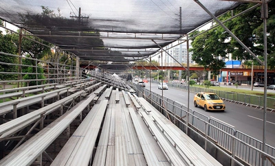 Las graderías y montaje del Salsódromo de la 68 Feria de Cali están casi listos en la Autopista Suroriental
