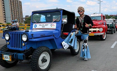 Cali, una historia que rueda: El Desfile de Autos Clásicos y Antiguos se toma la Autopista