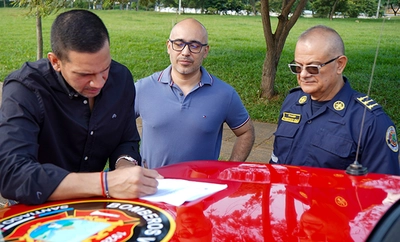 La Unidad de Bienes y Servicios entrega predio a Gestión del Riesgo para construcción de megaestación de bomberos en el sur de Cali