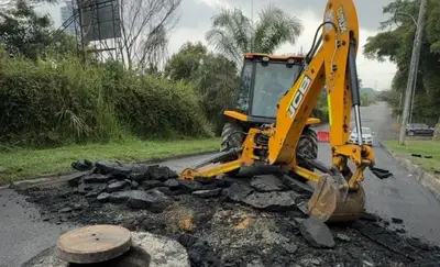 Fuertes lluvias generan afectaciones temporales en obra de la carrera 118, en la comuna 22
