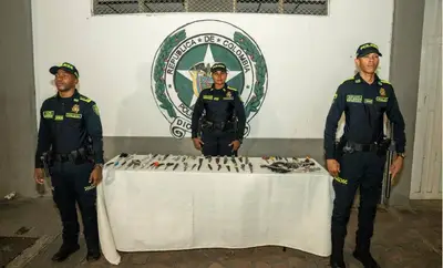 Autoridades incautan más de 200 armas blancas durante intervención en el barrio Sucre