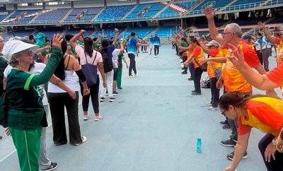 Cerca de 400 caleños se activaron con el programa ‘Carreras y Caminatas’ en el estadio Pascual Guerrero