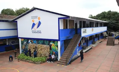 Con recursos por más de $1000 millones, tres sedes educativas de la comuna 10 se embellecen con ‘Invertir para Crecer’