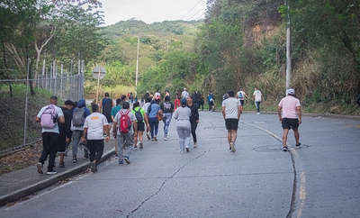 La Semana Santa más sostenible de Colombia se vive en los cerros tutelares de Cali