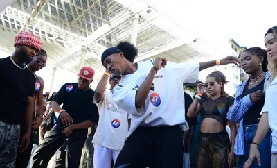 La Plazoleta Jairo Varela vibró con la clasificatoria del RedBull Dance Your Style Qualifer Cali