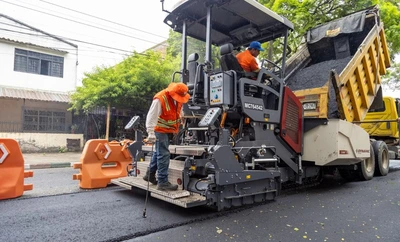 Nueva maquinaria amarilla de Cali alcanza 96,3% de avance y ya fortalece la recuperación vial