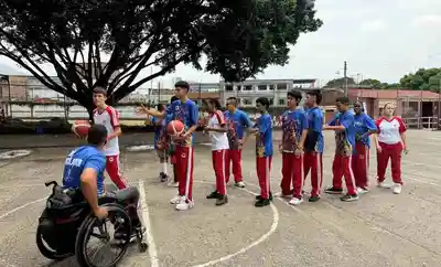 ‘Cali Incluyente’ impulsa el baloncesto auditivo: un espacio donde el talento rompe barreras en Santa Librada