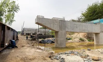 Con puentes, obras hidráulicas y nuevos carriles, avanza en un 57% la ampliación de la avenida Cañasgordas