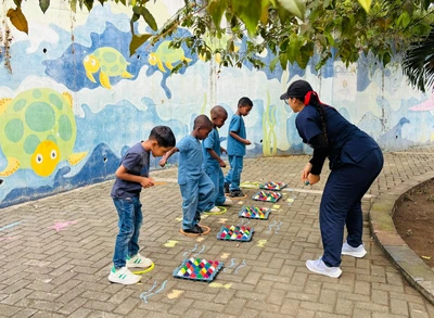 El Petronio Álvarez ya suena en los colegios oficiales de Cali: así se preparan los niños para vivir la cultura del Pacífico