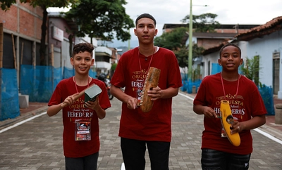 Los Melomanitos pusieron la nota alta en el barrio Obrero: de generación en generación mantienen la salsa viva en Cali