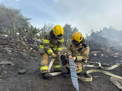 Sistema Distrital de Gestión del Riesgo se activa para atender afectaciones por incendio estructural en Navarro