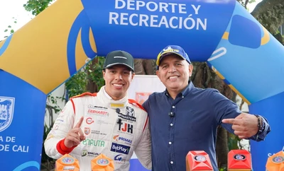 El piloto caleño Óscar Tunjo lidera el ‘Campeonato IMSA’ en Norteamérica: lleva nueve podios y sueña con el título