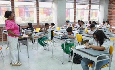Educación como prioridad para recuperar a Cali después del terremoto: 95% de los estudiantes ha regresado a la presencialidad