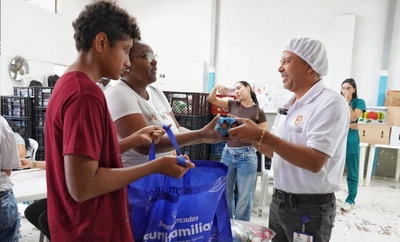 “Canasta PAE” llega a 27 sedes educativas y beneficia a 18.069 estudiantes que reciben clases en casa
