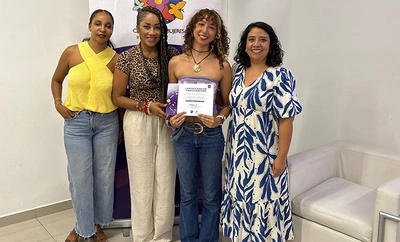 Cali fortalece el liderazgo con enfoque de género: 105 mujeres se graduaron de la Escuela de Incidencia Política y Social