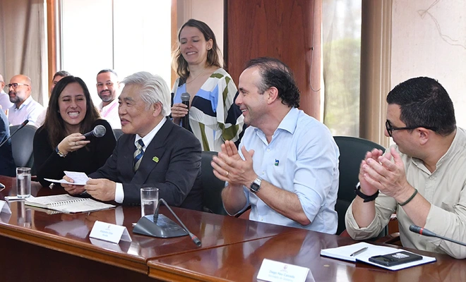 El gurú del urbanismo mundial visita a Cali: Young-Hoon Kwaak aportará su visión al desarrollo y crecimiento de nuestra ciudad