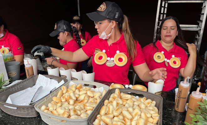 Cali se llena de orgullo y sabor en el ‘Día Mundial del Pandebono’