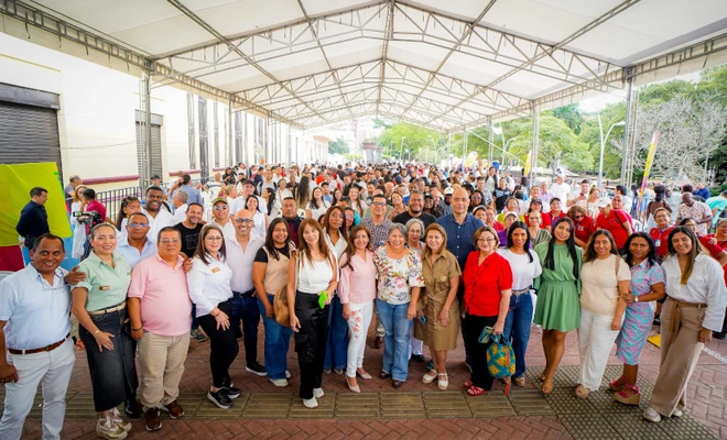 Más de 600 ciudadanos acompañaron la rendición de cuentas de la Unidad de Bienes y Servicios en el Bulevar del Río