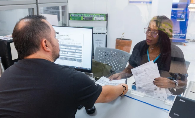 Reabre el CALI 17: habitantes del sur de la ciudad ya pueden acercarse a realizar sus trámites tributarios