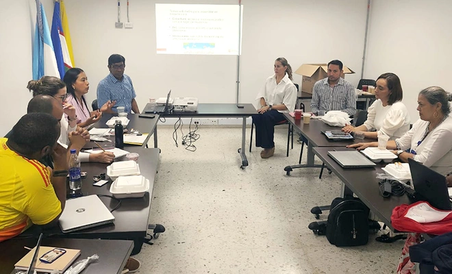 Secretaría de Educación de Cali refuerza acciones para garantizar los derechos educativos de la población víctima del conflicto armado