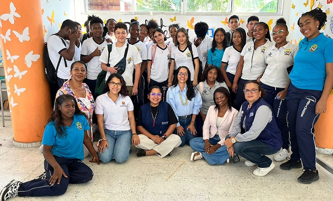 Jóvenes se forman para acompañar a personas mayores en el marco del programa CuidArte