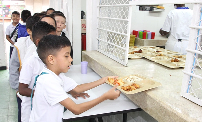 Secretaría de Educación de Cali promueve una alimentación saludable en el entorno escolar