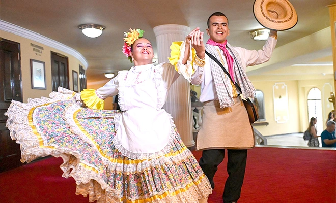 Jóvenes con capacidades diversas exaltan la inclusión a través de la danza en el Mercedes  Montaño