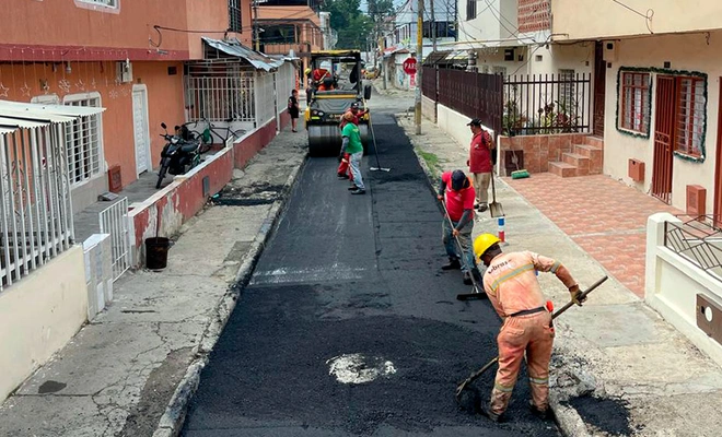 Conozca las obras de Alcaldía de Cali para el  mejoramiento y mantenimiento de las vías de la  comuna 12