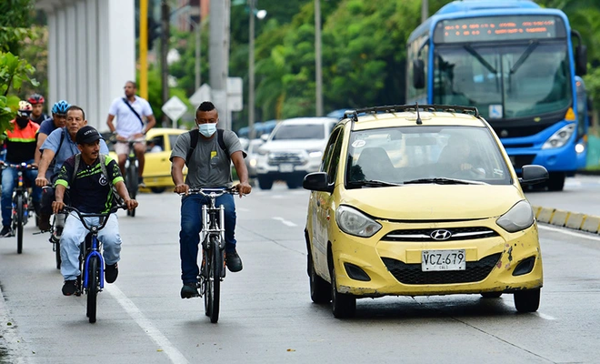 Biciusuarios destacan anuncio de nueva cicloinfraestructura en la carrera 1D como una apuesta por la movilidad sostenible