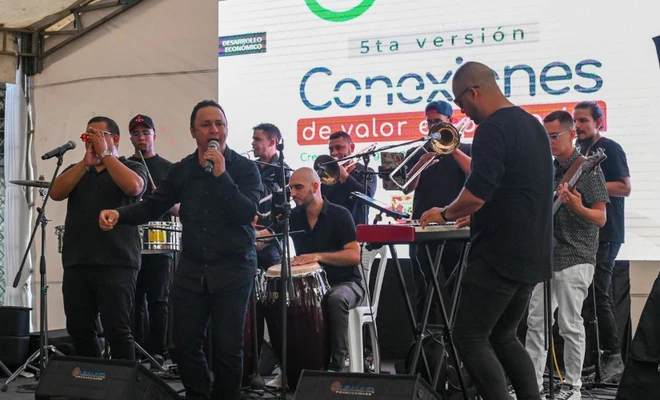 Con salsa y música del Pacífico culminaron las actividades en la Plaza de Cayzedo