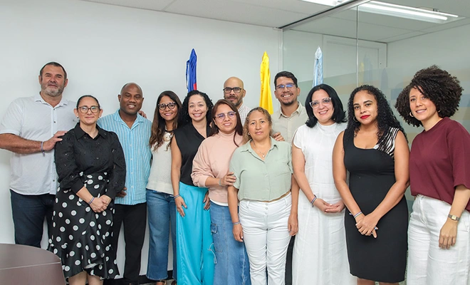 Cali celebra la nacionalización de 11 extranjeros: un paso más en  la recuperación de la ciudad