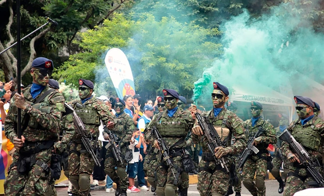 Cali vivió con orgullo el desfile militar y policial del 20 de julio