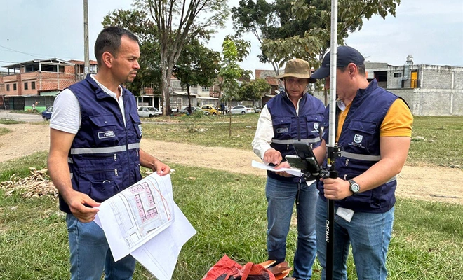 Secretaría de Vivienda transformará una cancha en el barrio Los Lagos