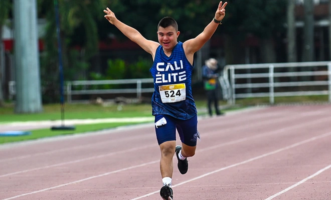 Joven con síndrome de Down corrió como una ‘gacela’ y fue dos veces  campeón en los ‘Juegos Para-Departamentales 2025’