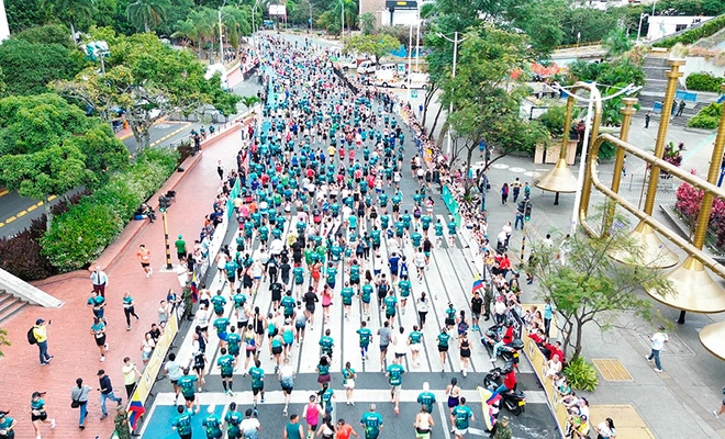 Con récords en ambas ramas y dominio africano, se cumplió en Cali la cuarta edición de la Carrera del Pacífico 10K
