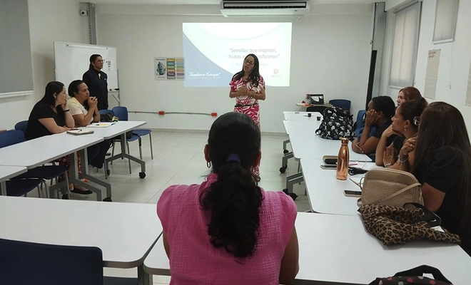 Secretaría de Educación convoca a docentes de aulas multigrado a encuentros de formación en Cali