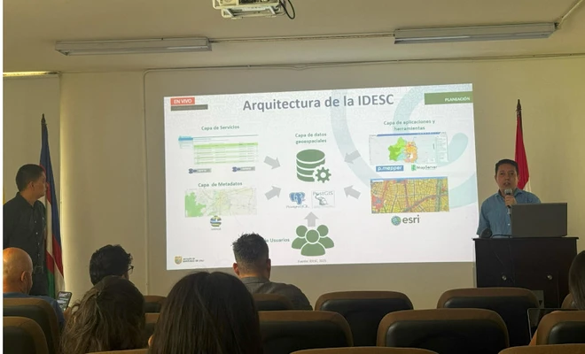 IDESC, protagonista en el GISDay Univalle 2025 con innovaciones en gestión de datos espaciales