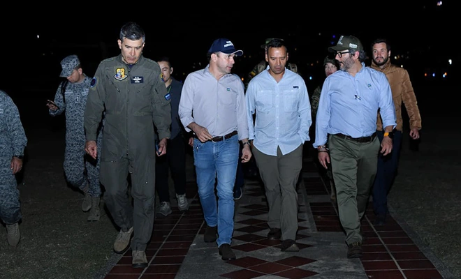 “No vamos a parar hasta capturarlos”: alcalde Eder tras recorrer zona de atentado junto a MinDefensa