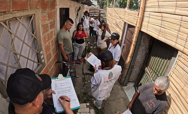 Plan Jarillón prioriza concertación con familias de asentamientos en lagunas Charco Azul y El Pondaje
