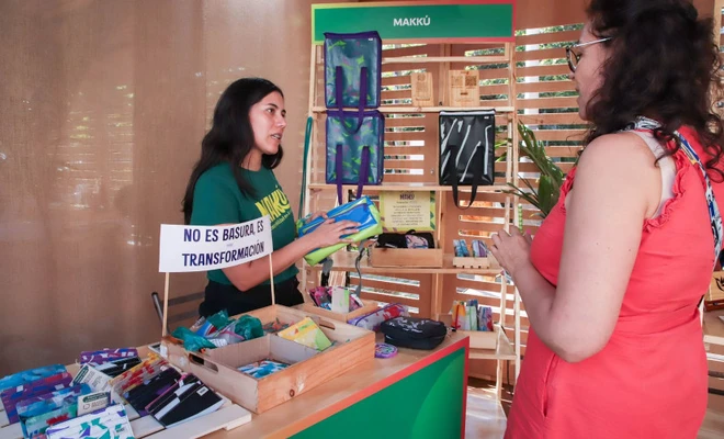 Makkú, el emprendimiento caleño que da nueva vida al plástico y despierta conciencia ambiental