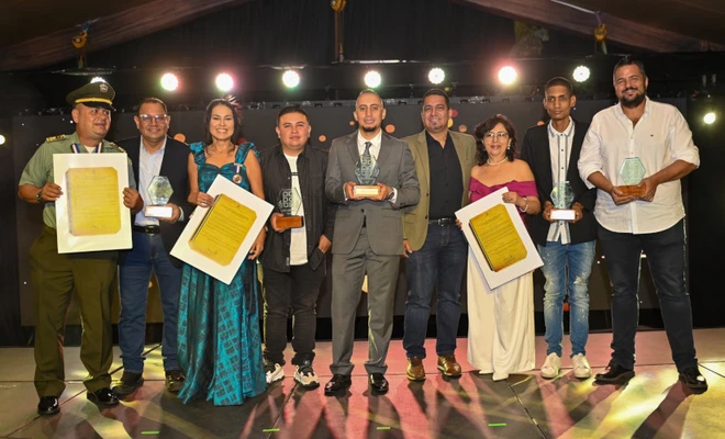¡Periodistas, alisten sus trabajos! Se acercan los premios Alfonso Bonilla Aragón, en su versión 43