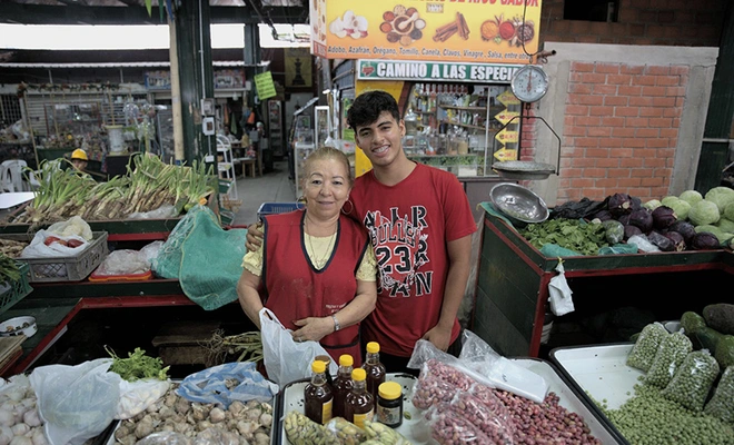 Así recuperamos Cali: las plazas de mercado de El Porvenir y Alfonso López se renuevan