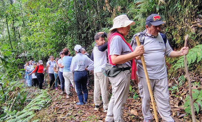 En La Buitrera se respira ‘azul clarito’: La Alcaldía de Cali sigue  fortaleciendo el turismo comunitario rural