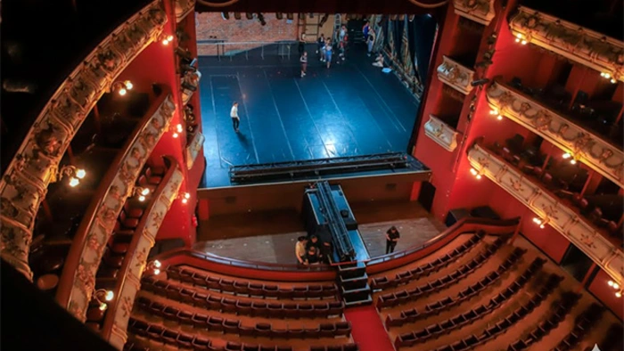 Alcalde Alejandro Eder destina más de $36.000 millones para la restauración del Teatro Municipal Enrique Buenaventura