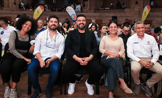 115 jóvenes se certifican en creación digital: una apuesta por el talento y la reconciliación para recuperar a Cali