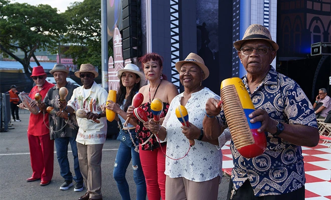 La ‘sucursal del cielo’ rindió homenaje a la música cubana en el cuarto día del ‘Encuentro de Melómanos y Coleccionistas’